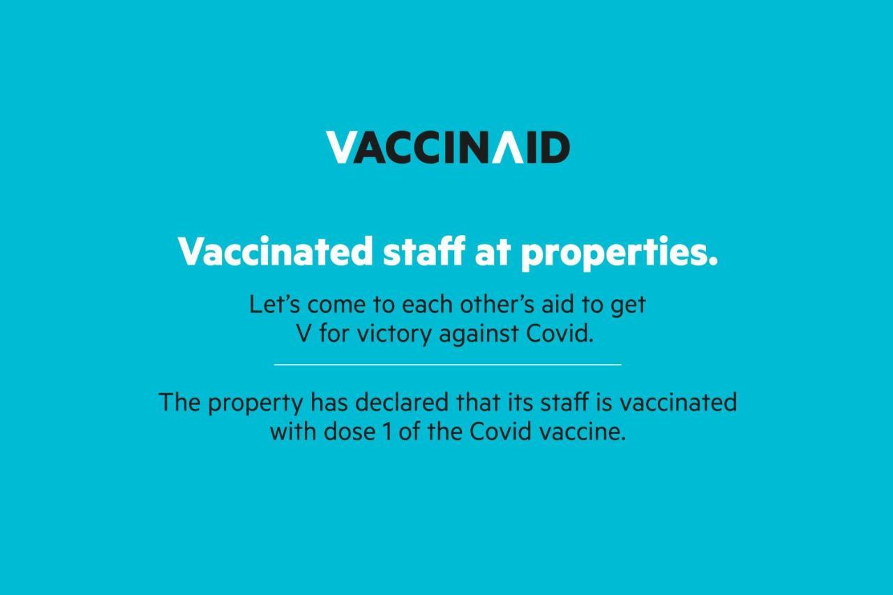 Vaccinated Staff - Capital O 77266 Light House Beach Resort Pangala Luaran gambar